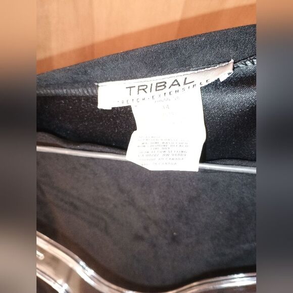 Tribal Skirt Midi Black Size 14 Ultra Suede Style Waist 17 In Flat 38 In Length - Picture 8 of 8